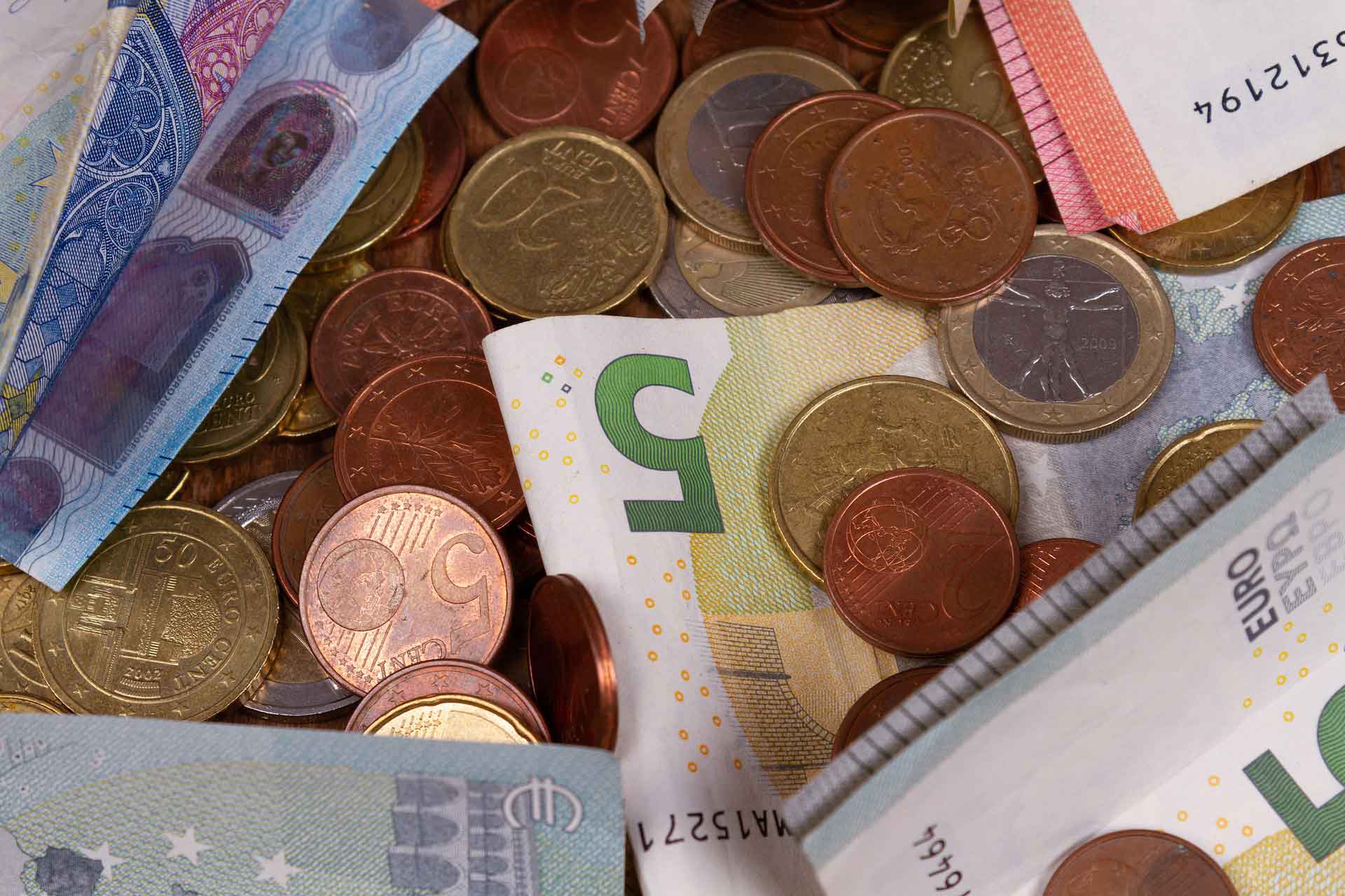 Intercompany Netting Thumbnail - Euro Notes and Coins